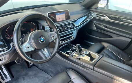 BMW 7 серия, 2020 год, 6 190 000 рублей, 9 фотография