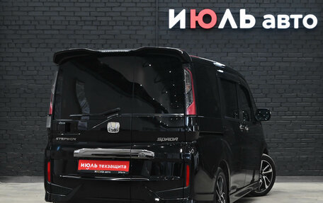 Honda Stepwgn IV, 2016 год, 2 140 000 рублей, 7 фотография