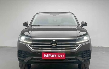 Volkswagen Touareg III, 2022 год, 5 800 293 рублей, 2 фотография