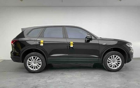 Volkswagen Touareg III, 2022 год, 5 800 293 рублей, 9 фотография