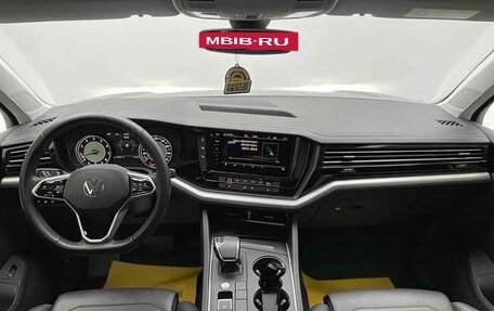 Volkswagen Touareg III, 2022 год, 5 800 293 рублей, 12 фотография