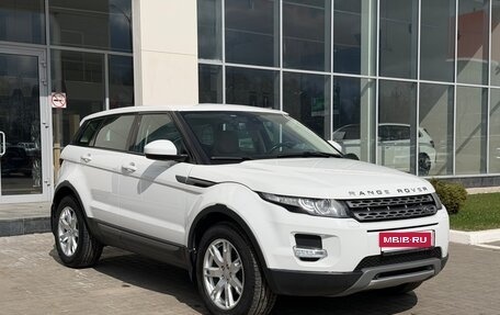 Land Rover Range Rover Evoque I, 2015 год, 2 250 000 рублей, 3 фотография