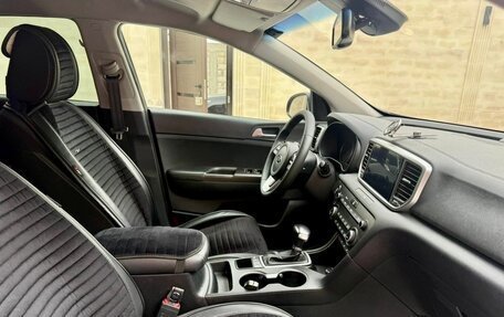 KIA Sportage IV рестайлинг, 2021 год, 2 390 000 рублей, 5 фотография