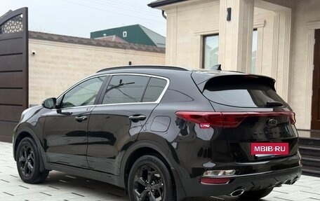 KIA Sportage IV рестайлинг, 2021 год, 2 390 000 рублей, 4 фотография