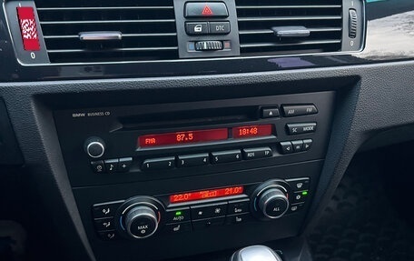 BMW 3 серия, 2010 год, 1 300 000 рублей, 13 фотография