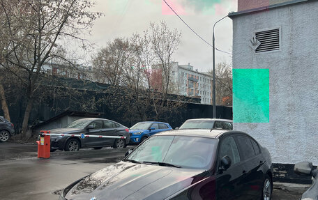 BMW 3 серия, 2010 год, 1 300 000 рублей, 14 фотография