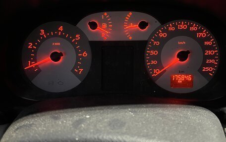 Renault Symbol I, 2005 год, 330 000 рублей, 12 фотография