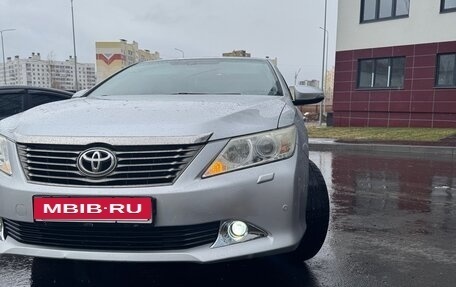 Toyota Camry, 2012 год, 1 800 000 рублей, 11 фотография