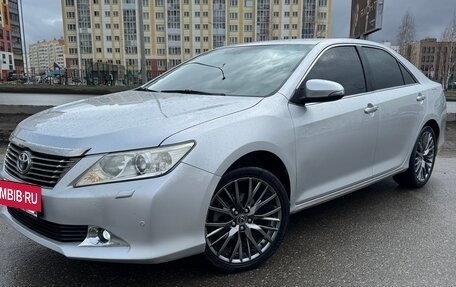 Toyota Camry, 2012 год, 1 800 000 рублей, 6 фотография