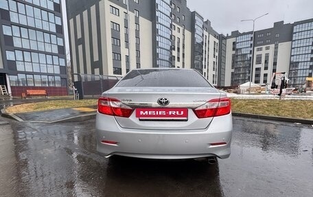 Toyota Camry, 2012 год, 1 800 000 рублей, 10 фотография