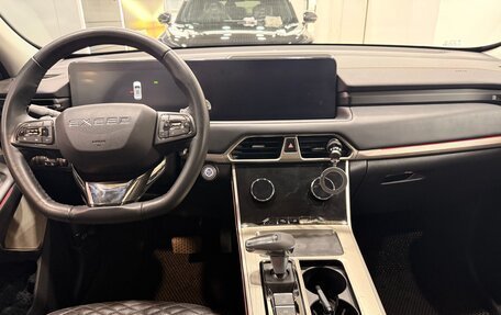 CheryExeed TXL, 2023 год, 2 550 000 рублей, 17 фотография