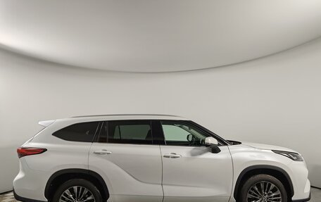 Toyota Highlander, 2025 год, 5 990 000 рублей, 4 фотография
