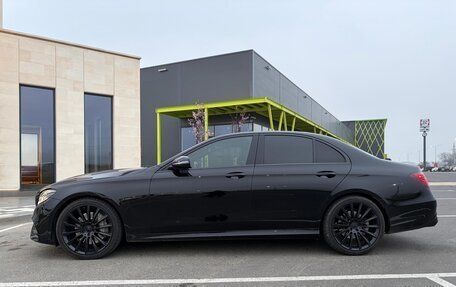 Mercedes-Benz E-Класс, 2018 год, 4 100 000 рублей, 4 фотография