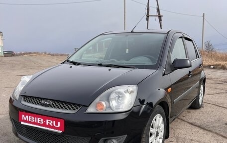 Ford Fiesta, 2007 год, 550 000 рублей, 2 фотография