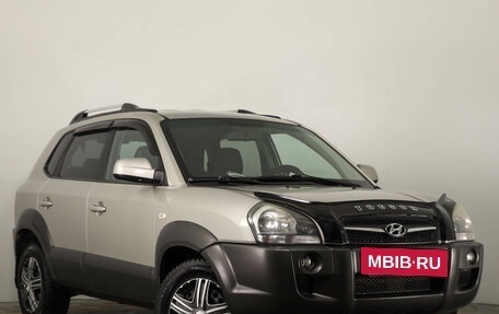 Hyundai Tucson III, 2008 год, 939 000 рублей, 2 фотография