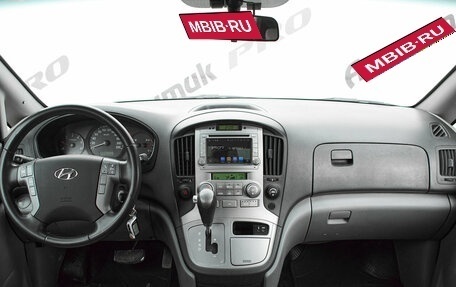 Hyundai Grand Starex Grand Starex I рестайлинг 2, 2008 год, 1 170 000 рублей, 13 фотография