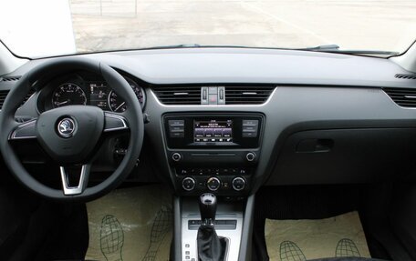 Skoda Octavia, 2015 год, 1 180 000 рублей, 14 фотография