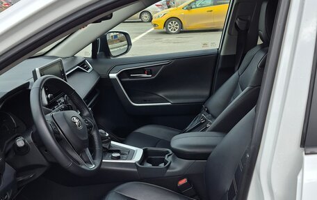 Toyota RAV4, 2019 год, 2 880 000 рублей, 7 фотография