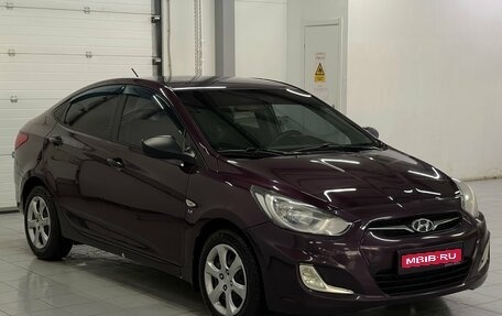 Hyundai Solaris II рестайлинг, 2013 год, 559 000 рублей, 1 фотография