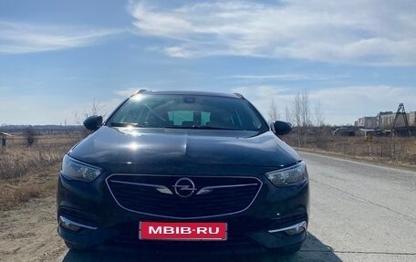 Opel Insignia II рестайлинг, 2018 год, 1 800 000 рублей, 1 фотография