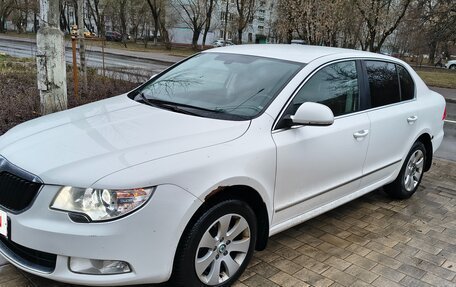 Skoda Superb III рестайлинг, 2012 год, 800 000 рублей, 4 фотография