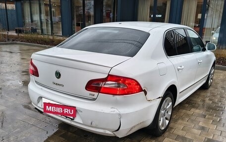 Skoda Superb III рестайлинг, 2012 год, 800 000 рублей, 8 фотография