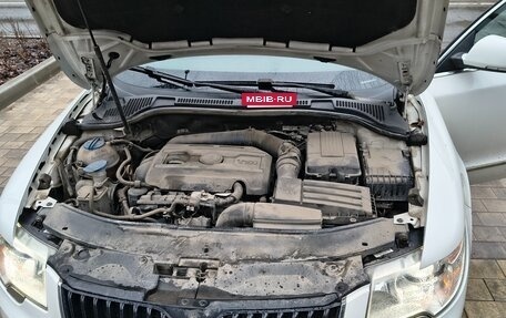 Skoda Superb III рестайлинг, 2012 год, 800 000 рублей, 16 фотография