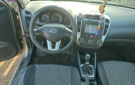 KIA cee'd I рестайлинг, 2012 год, 650 000 рублей, 9 фотография