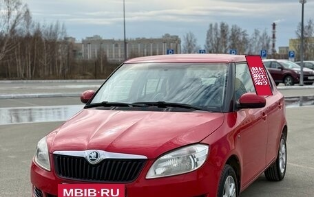 Skoda Fabia II, 2013 год, 560 000 рублей, 3 фотография
