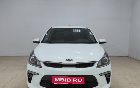 KIA Rio IV, 2018 год, 1 450 000 рублей, 2 фотография