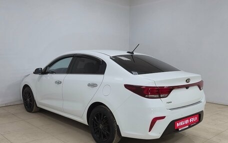 KIA Rio IV, 2018 год, 1 450 000 рублей, 6 фотография