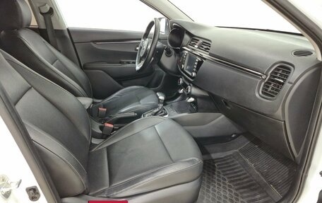 KIA Rio IV, 2018 год, 1 450 000 рублей, 13 фотография