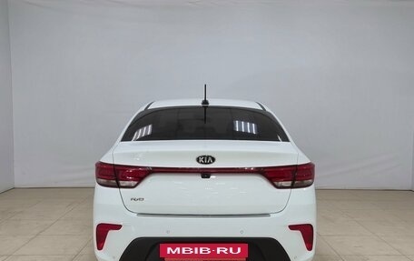 KIA Rio IV, 2018 год, 1 450 000 рублей, 5 фотография