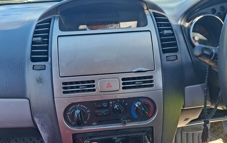 Nissan Wingroad III, 2004 год, 600 000 рублей, 9 фотография