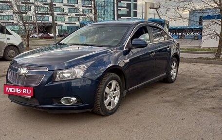Chevrolet Cruze II, 2012 год, 890 000 рублей, 3 фотография