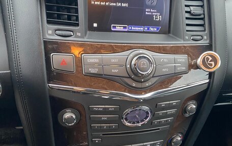 Infiniti QX56, 2010 год, 1 499 999 рублей, 3 фотография