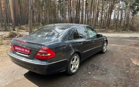 Mercedes-Benz E-Класс, 2002 год, 587 000 рублей, 4 фотография