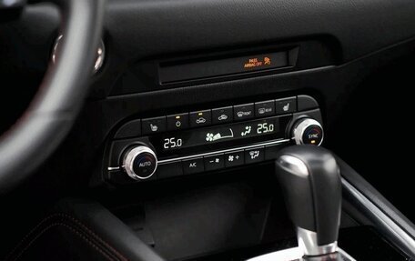 Mazda CX-5 II, 2022 год, 3 000 000 рублей, 23 фотография