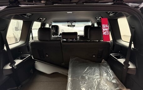 Toyota Land Cruiser Prado, 2024 год, 8 950 000 рублей, 13 фотография