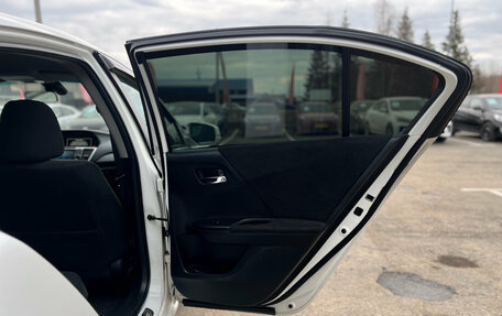 Honda Accord IX рестайлинг, 2013 год, 1 700 000 рублей, 27 фотография