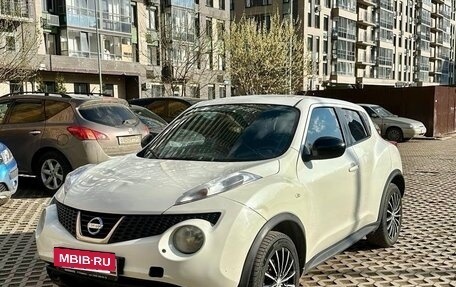 Nissan Juke II, 2011 год, 790 000 рублей, 2 фотография