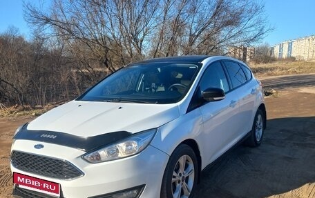 Ford Focus III, 2017 год, 850 000 рублей, 2 фотография