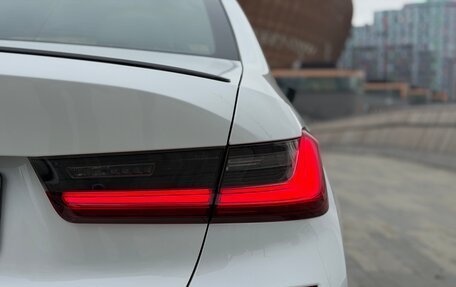 BMW 3 серия, 2019 год, 3 599 000 рублей, 12 фотография