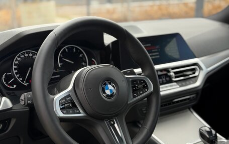 BMW 3 серия, 2019 год, 3 599 000 рублей, 26 фотография