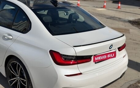 BMW 3 серия, 2019 год, 3 599 000 рублей, 13 фотография