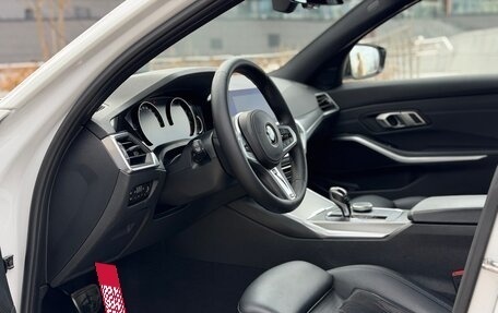 BMW 3 серия, 2019 год, 3 599 000 рублей, 25 фотография