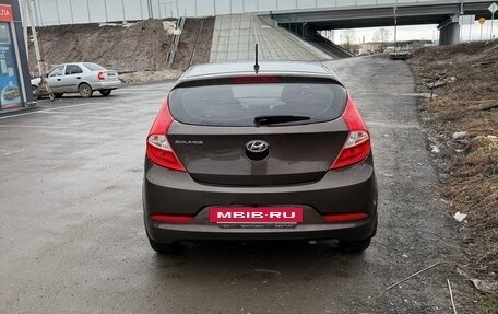 Hyundai Solaris II рестайлинг, 2016 год, 785 000 рублей, 5 фотография