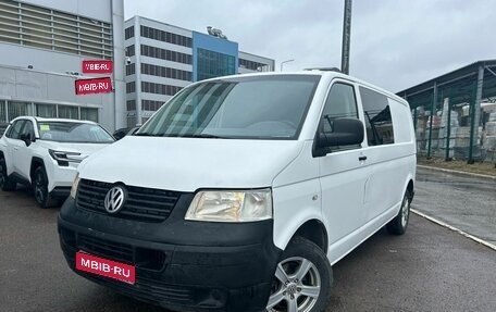 Volkswagen Caravelle T5, 2008 год, 1 050 000 рублей, 1 фотография