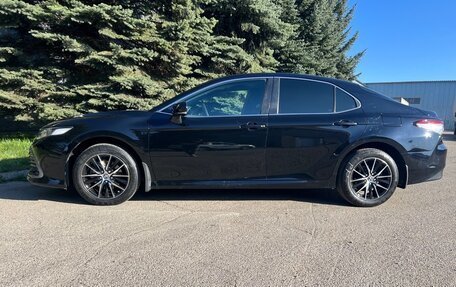 Toyota Camry, 2022 год, 2 490 000 рублей, 4 фотография