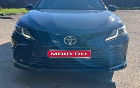 Toyota Camry, 2022 год, 2 490 000 рублей, 13 фотография